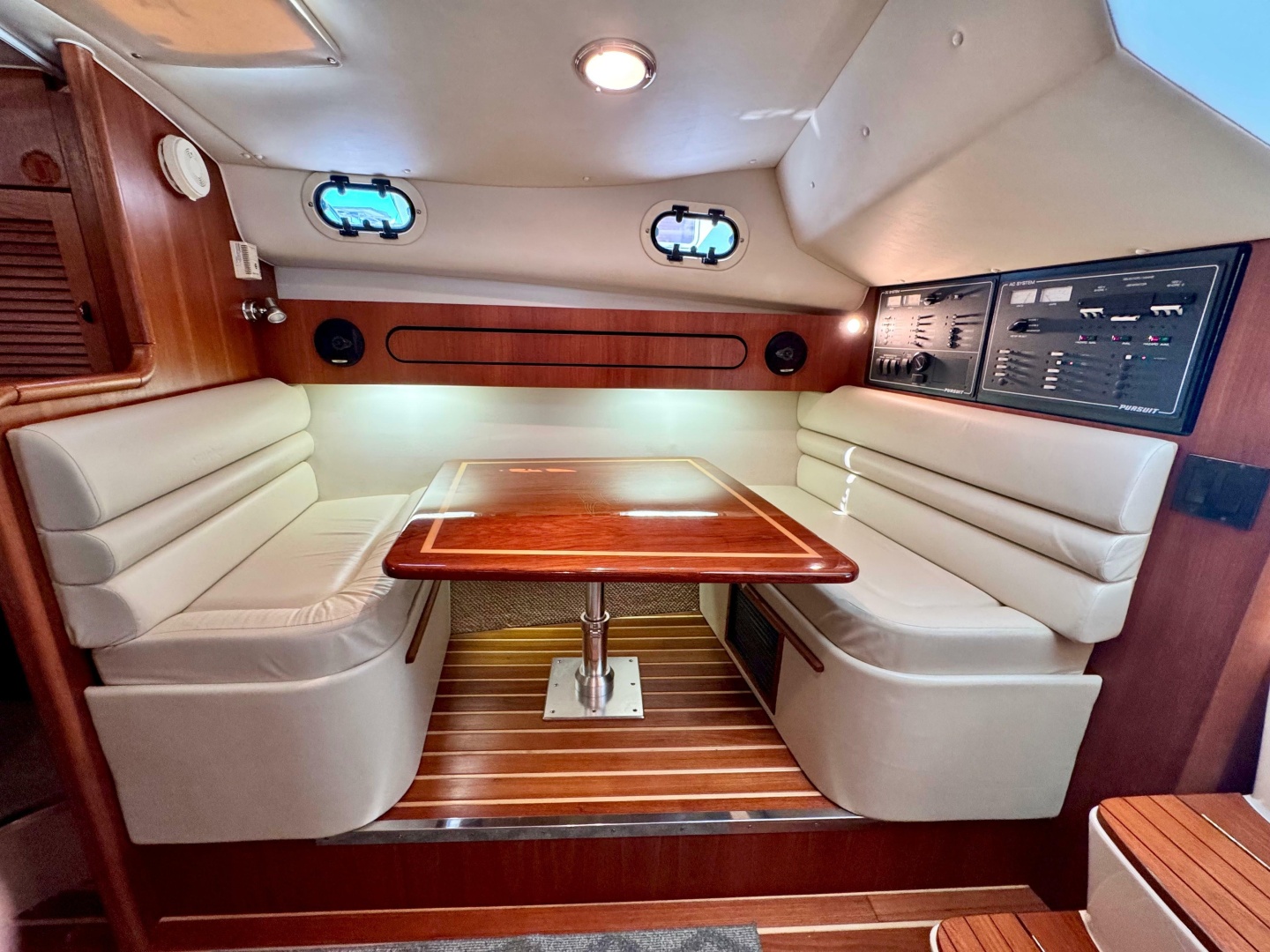 Maggie D 34ft Pursuit Yacht For Sale