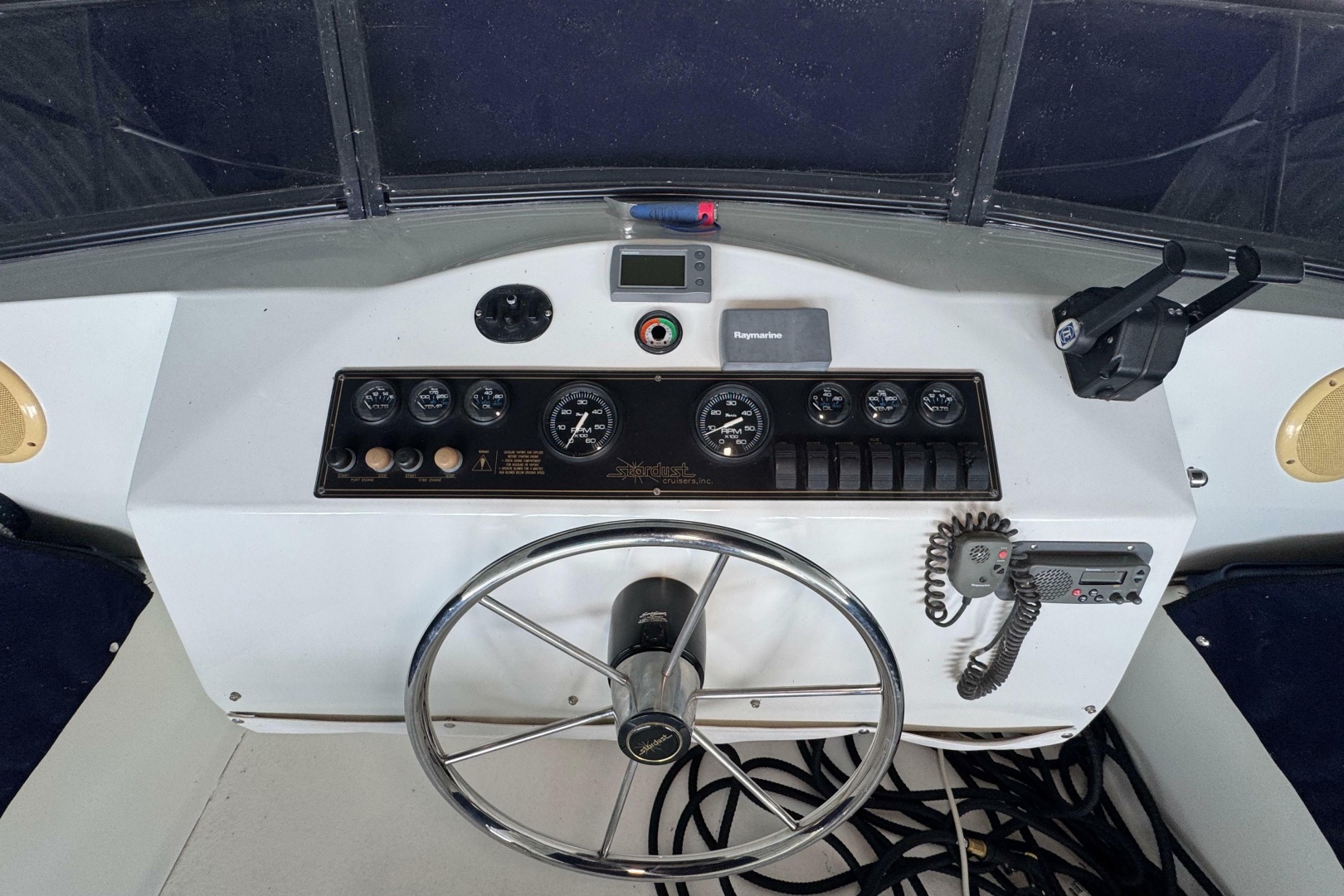 71ft Stardust Cruisers Yacht For Sale 71ft Stardust Cruisers Yacht For Sale