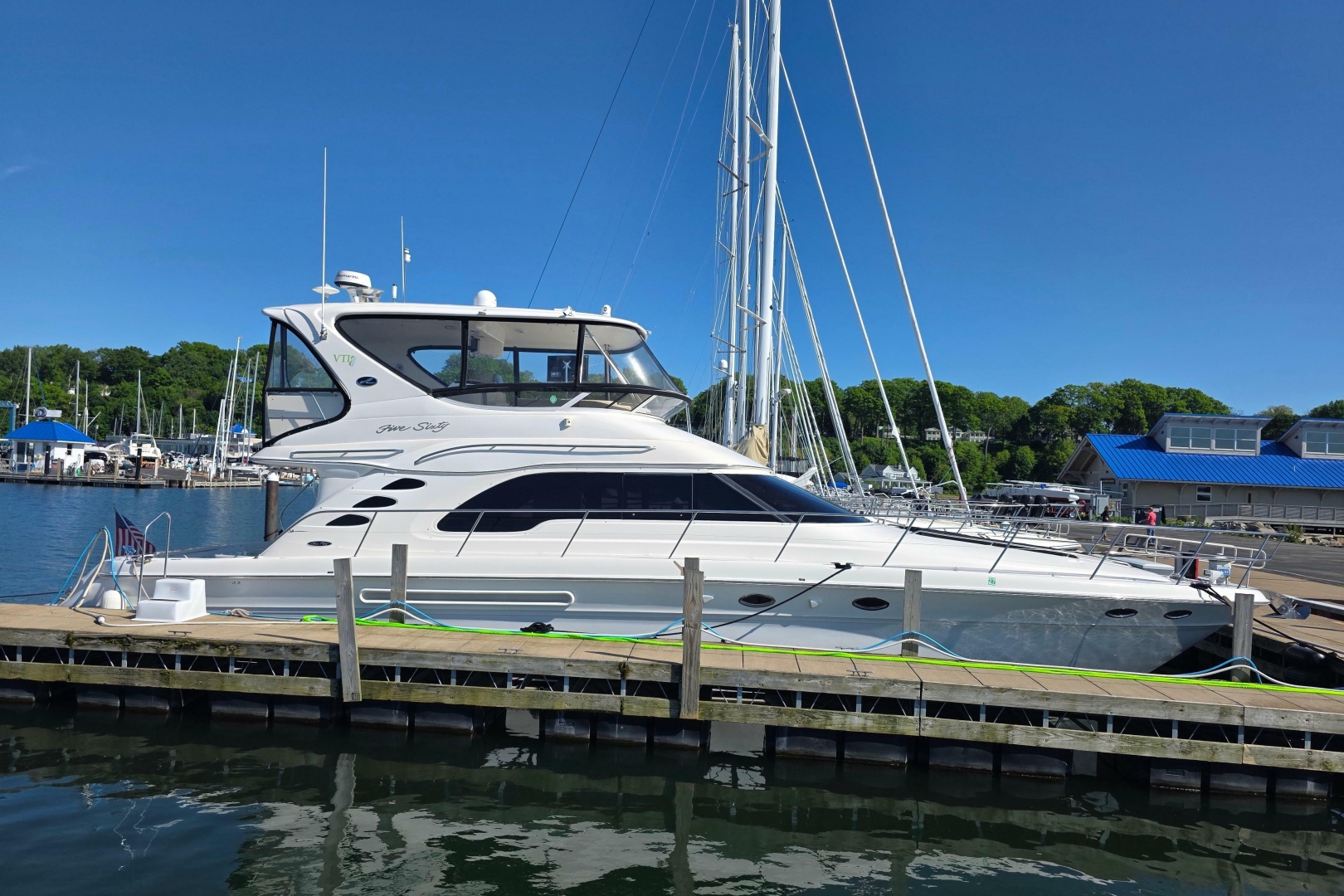 2002 Sea Ray 560 Sedan Bridge