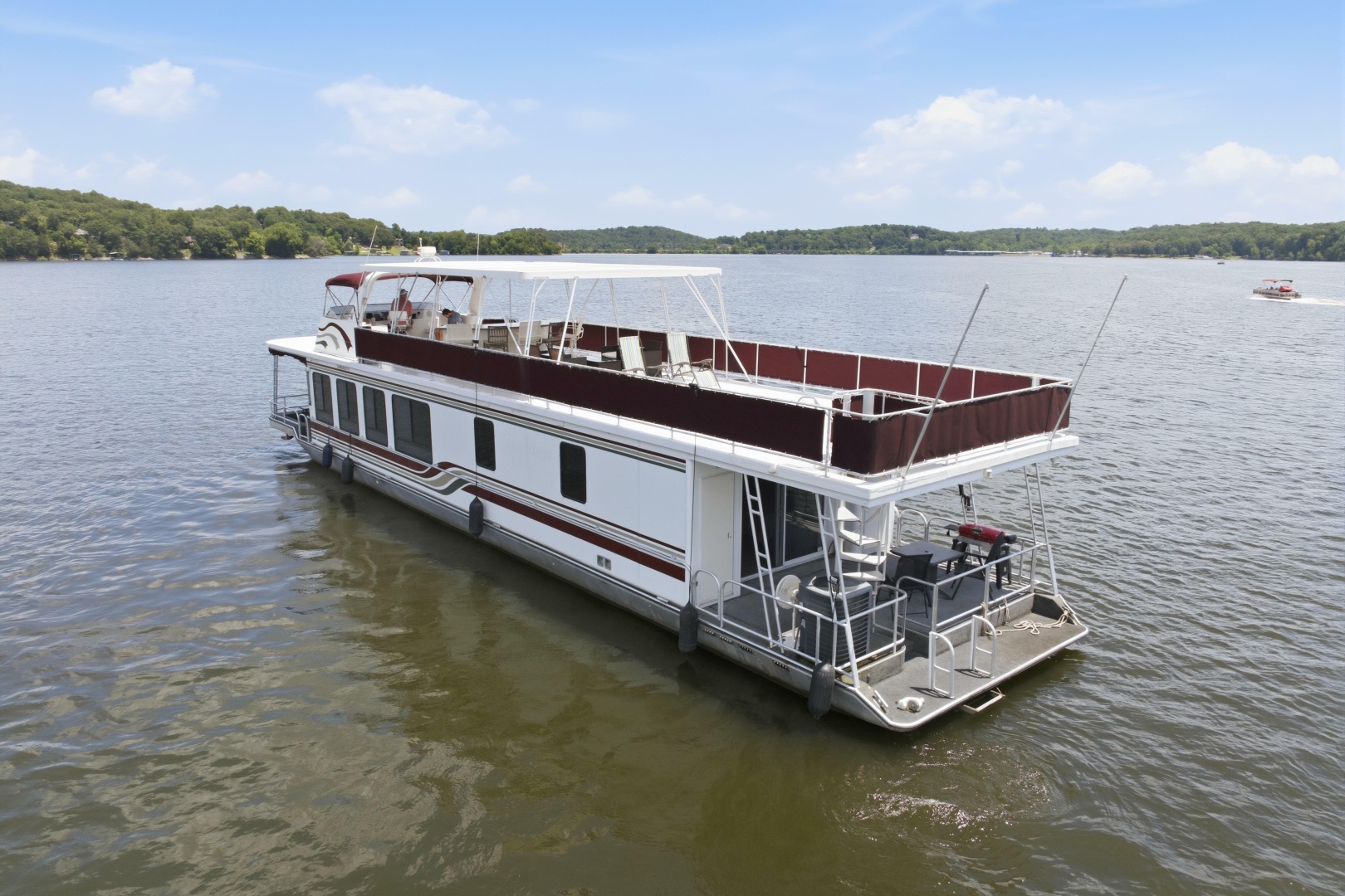 NO GUTS NO STORY 75ft Sumerset Yacht For Sale