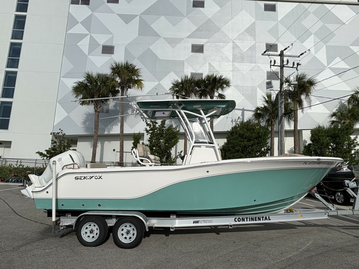 2018 Sea Fox 248 Commander