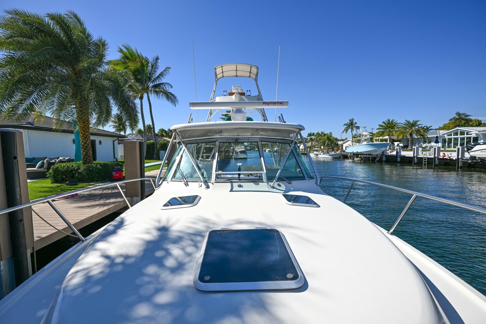 34ft Pursuit Yacht For Sale