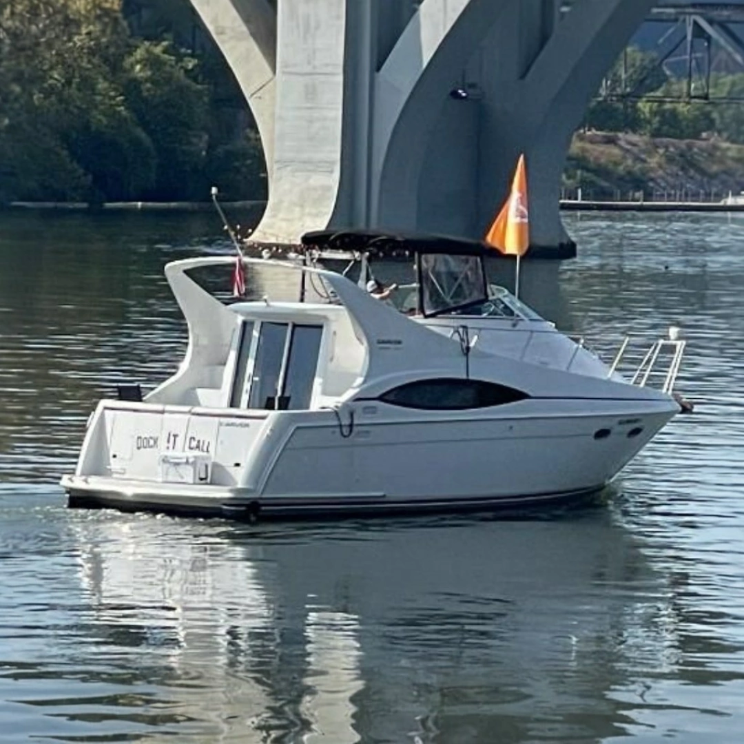 1999 Carver 350 Mariner