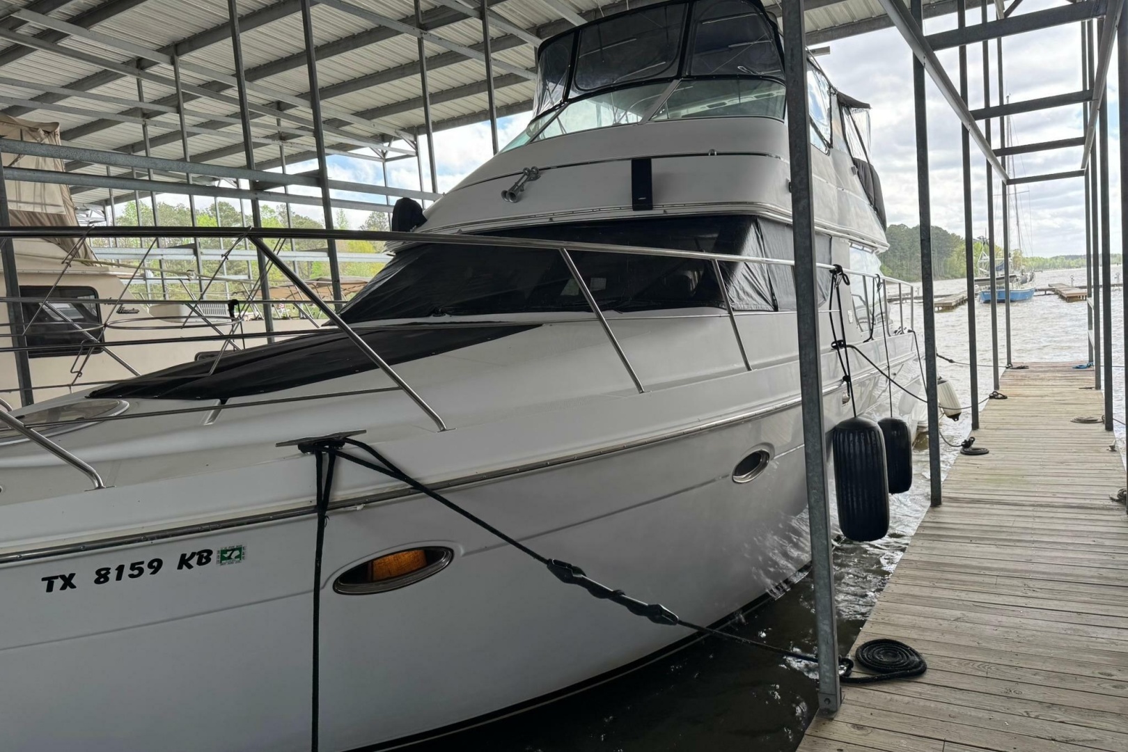 CHILLIN THE MOST 45ft Carver Yacht For Sale CHILLIN THE MOST 45ft Carver Yacht For Sale