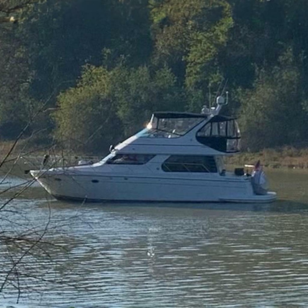 CHILLIN THE MOST 45ft Carver Yacht For Sale CHILLIN THE MOST 45ft Carver Yacht For Sale