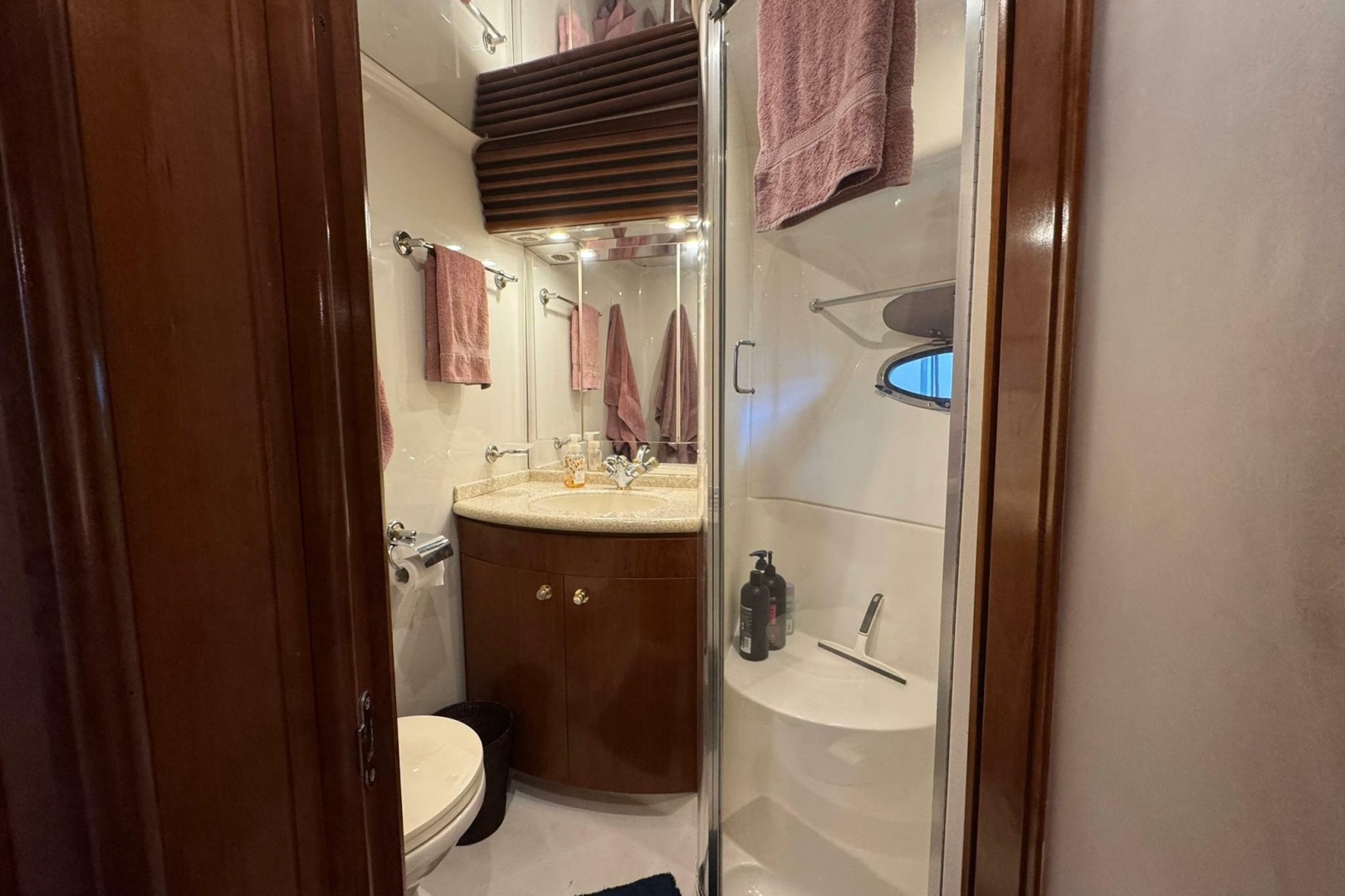 CHILLIN THE MOST 45ft Carver Yacht For Sale CHILLIN THE MOST 45ft Carver Yacht For Sale