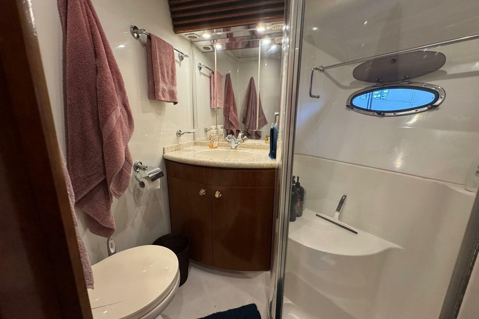 CHILLIN THE MOST 45ft Carver Yacht For Sale CHILLIN THE MOST 45ft Carver Yacht For Sale