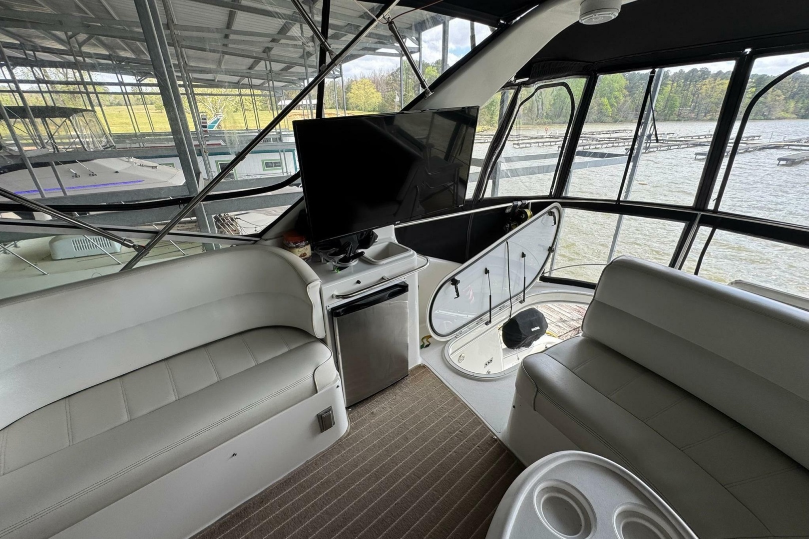 CHILLIN THE MOST 45ft Carver Yacht For Sale CHILLIN THE MOST 45ft Carver Yacht For Sale