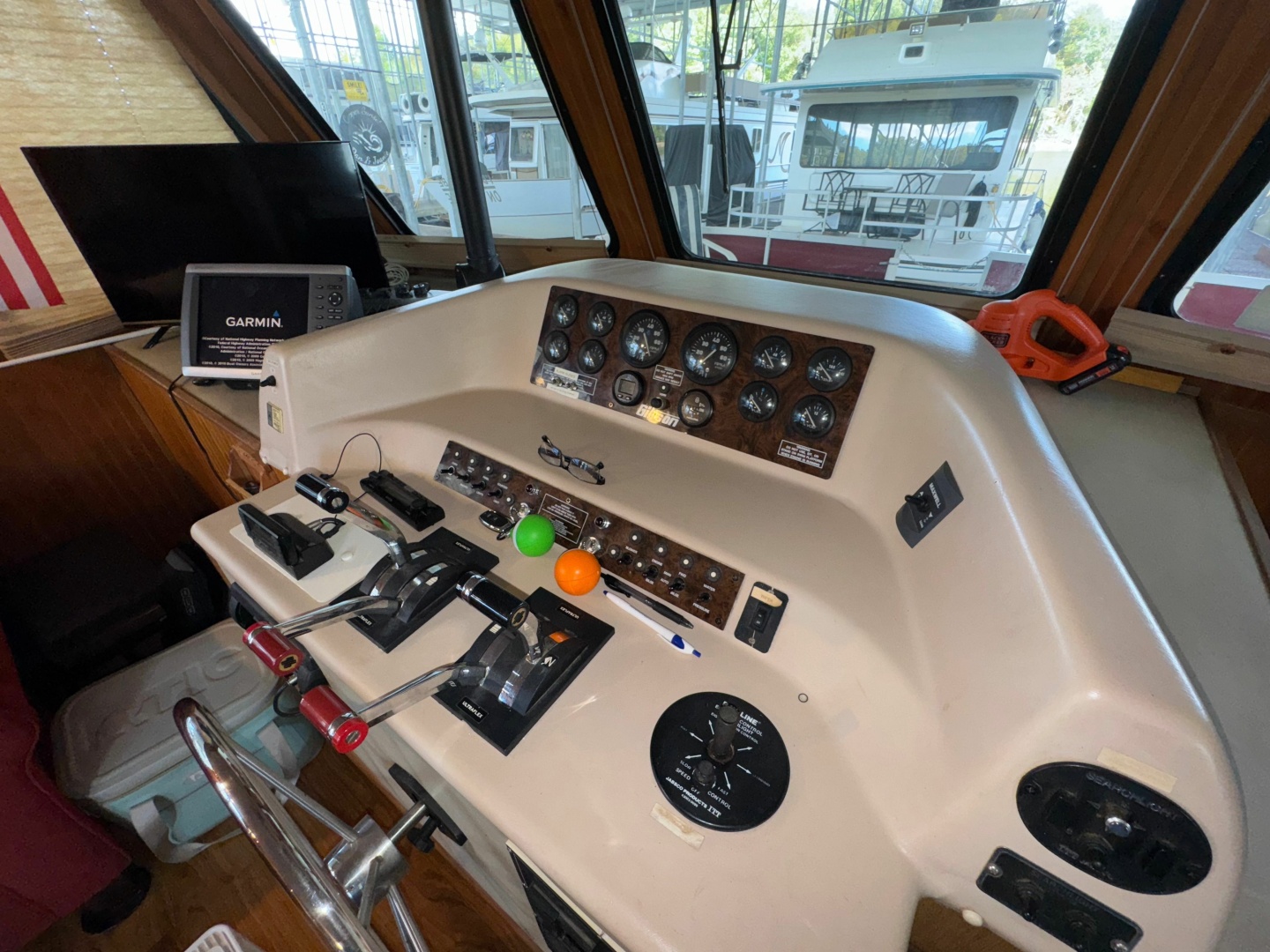 Aqua Holic III 47ft Gibson Yacht For Sale