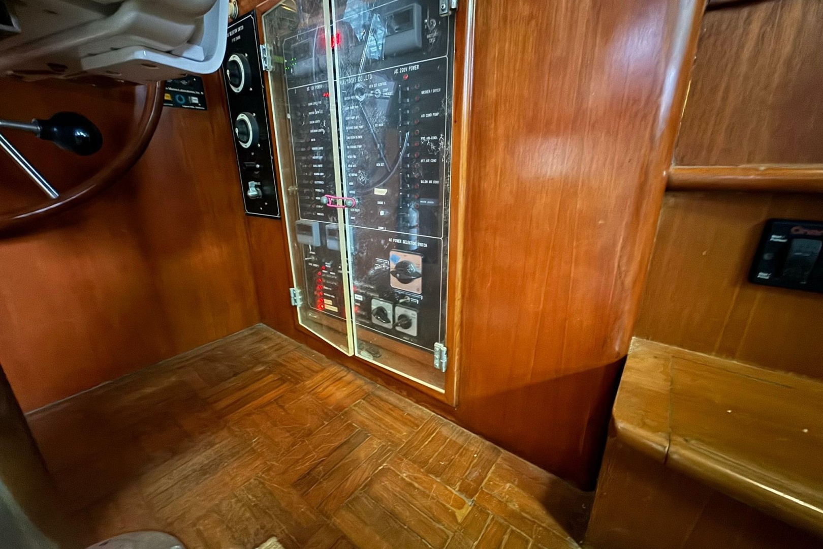 SANDIAL 44ft DeFever Yacht For Sale SANDIAL 44ft DeFever Yacht For Sale