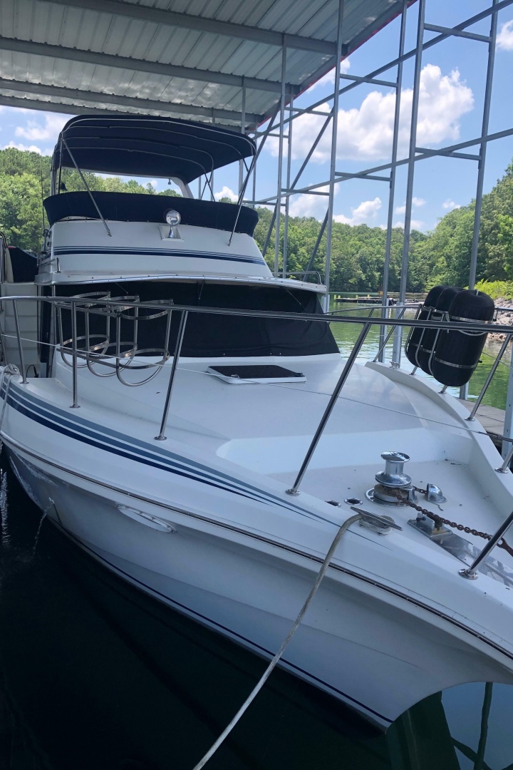 55ft Bluewater Yachts Yacht For Sale