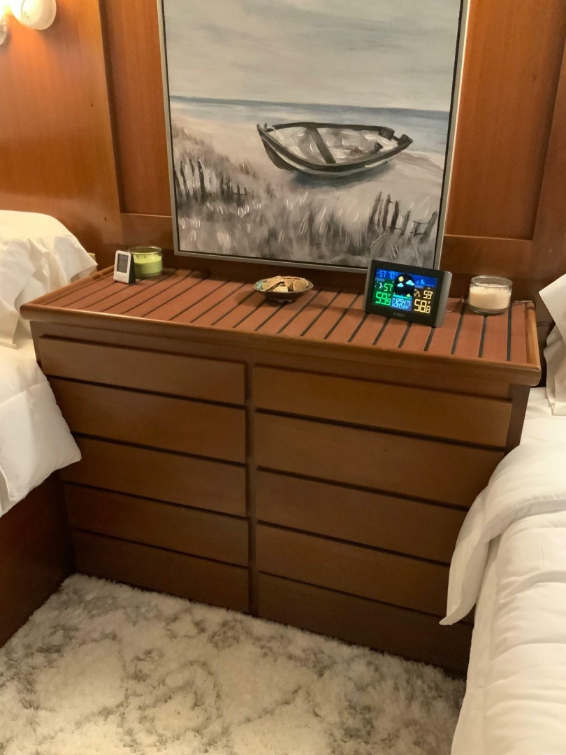 WEY PASS DUE III 41ft Hatteras Yacht For Sale WEY PASS DUE III 41ft Hatteras Yacht For Sale