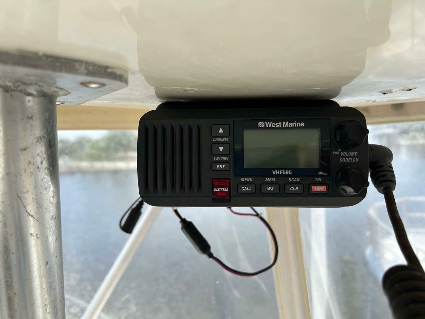 SLOW M OCEAN 36ft Hatteras Yacht For Sale