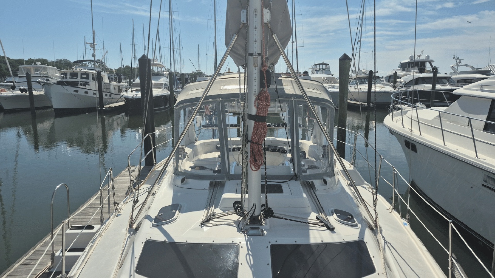 Paws amp Chill 42ft Hunter Yacht For Sale Paws amp Chill 42ft Hunter Yacht For Sale