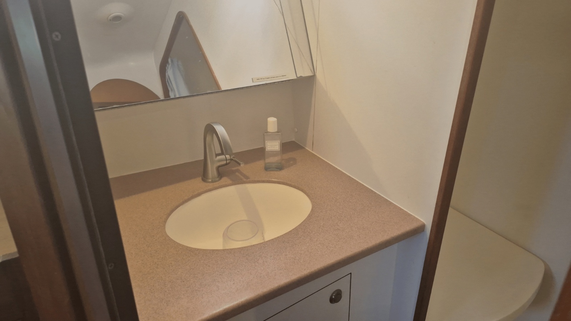 Paws amp Chill 42ft Hunter Yacht For Sale Paws amp Chill 42ft Hunter Yacht For Sale