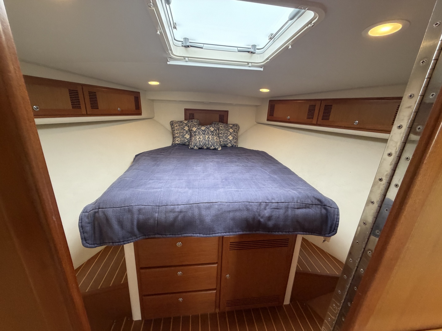 Dropping Lines 40ft Cabo Yacht For Sale Dropping Lines 40ft Cabo Yacht For Sale