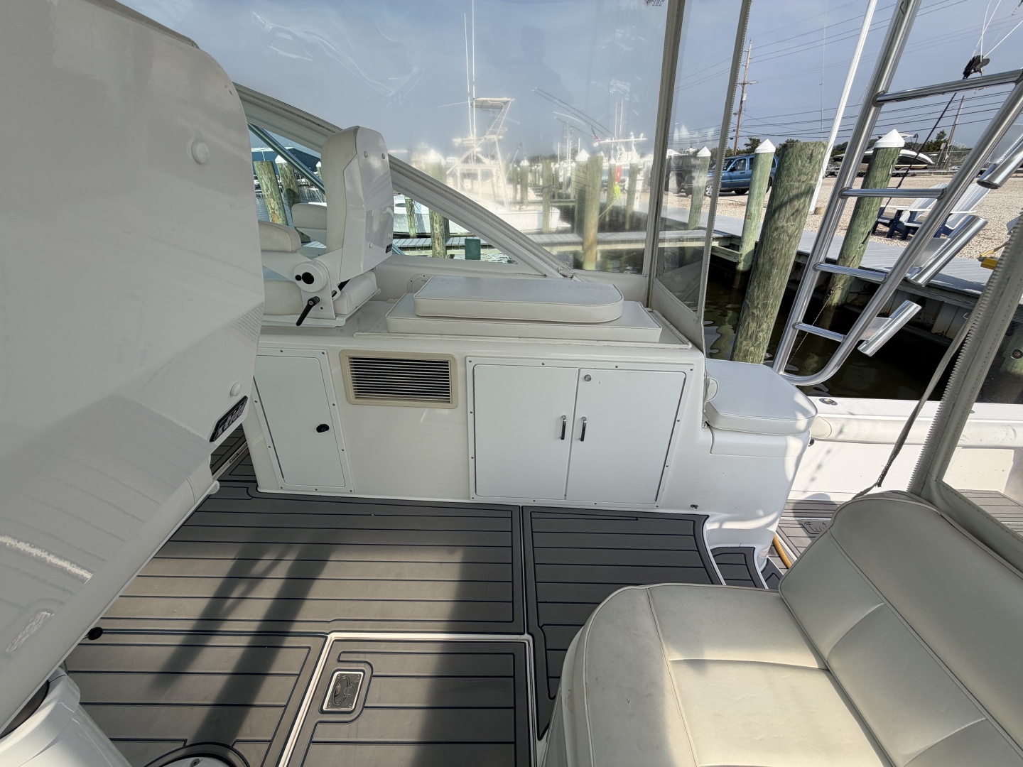 Dropping Lines 40ft Cabo Yacht For Sale Dropping Lines 40ft Cabo Yacht For Sale
