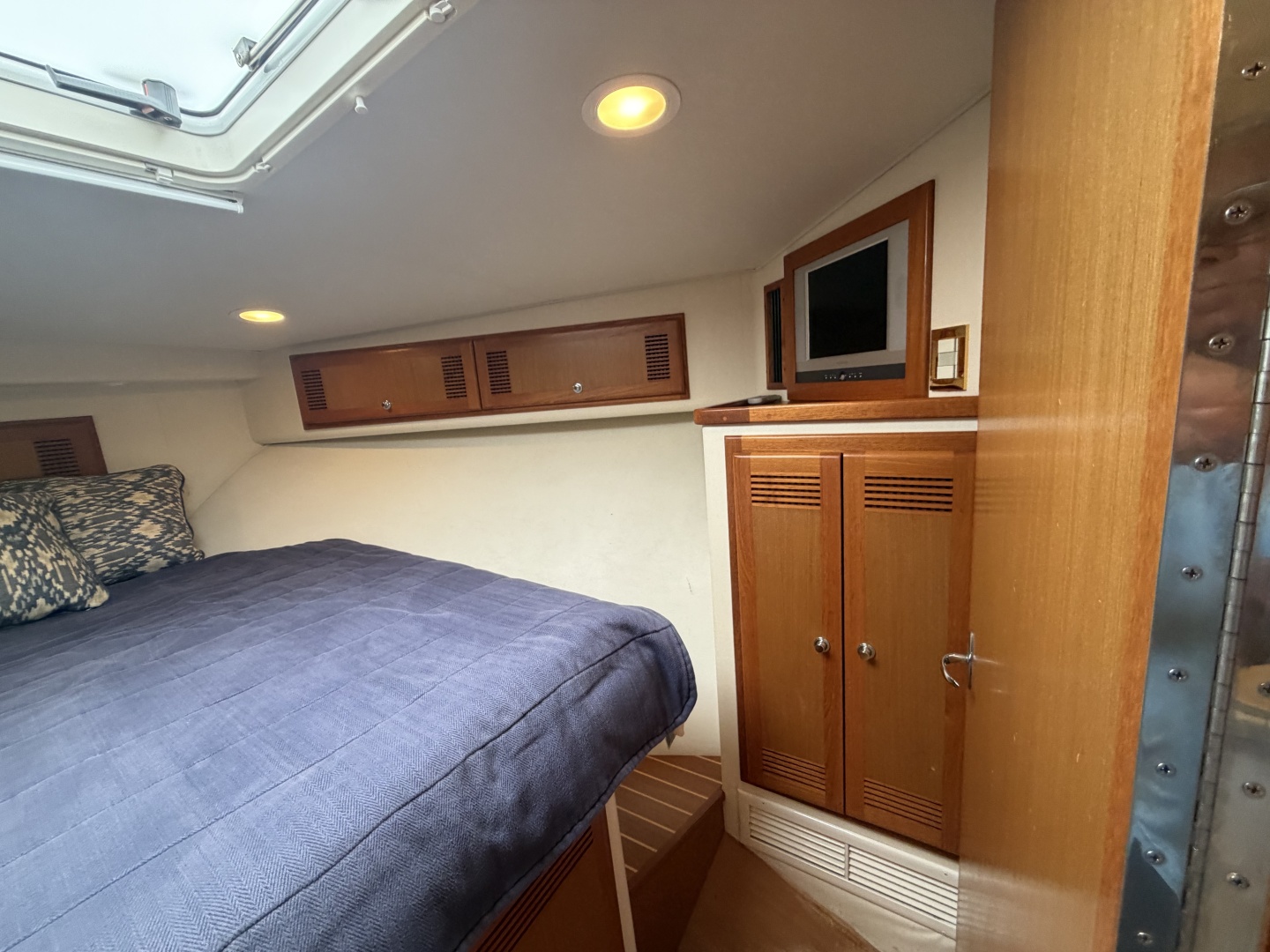 Dropping Lines 40ft Cabo Yacht For Sale Dropping Lines 40ft Cabo Yacht For Sale