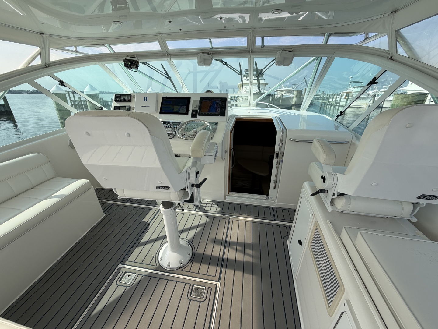 Dropping Lines 40ft Cabo Yacht For Sale Dropping Lines 40ft Cabo Yacht For Sale