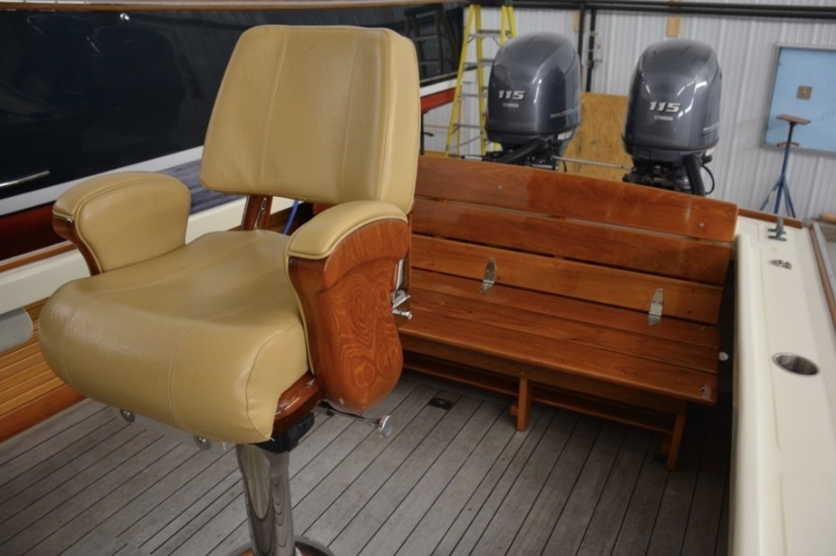 24ft Ellis Yacht For Sale