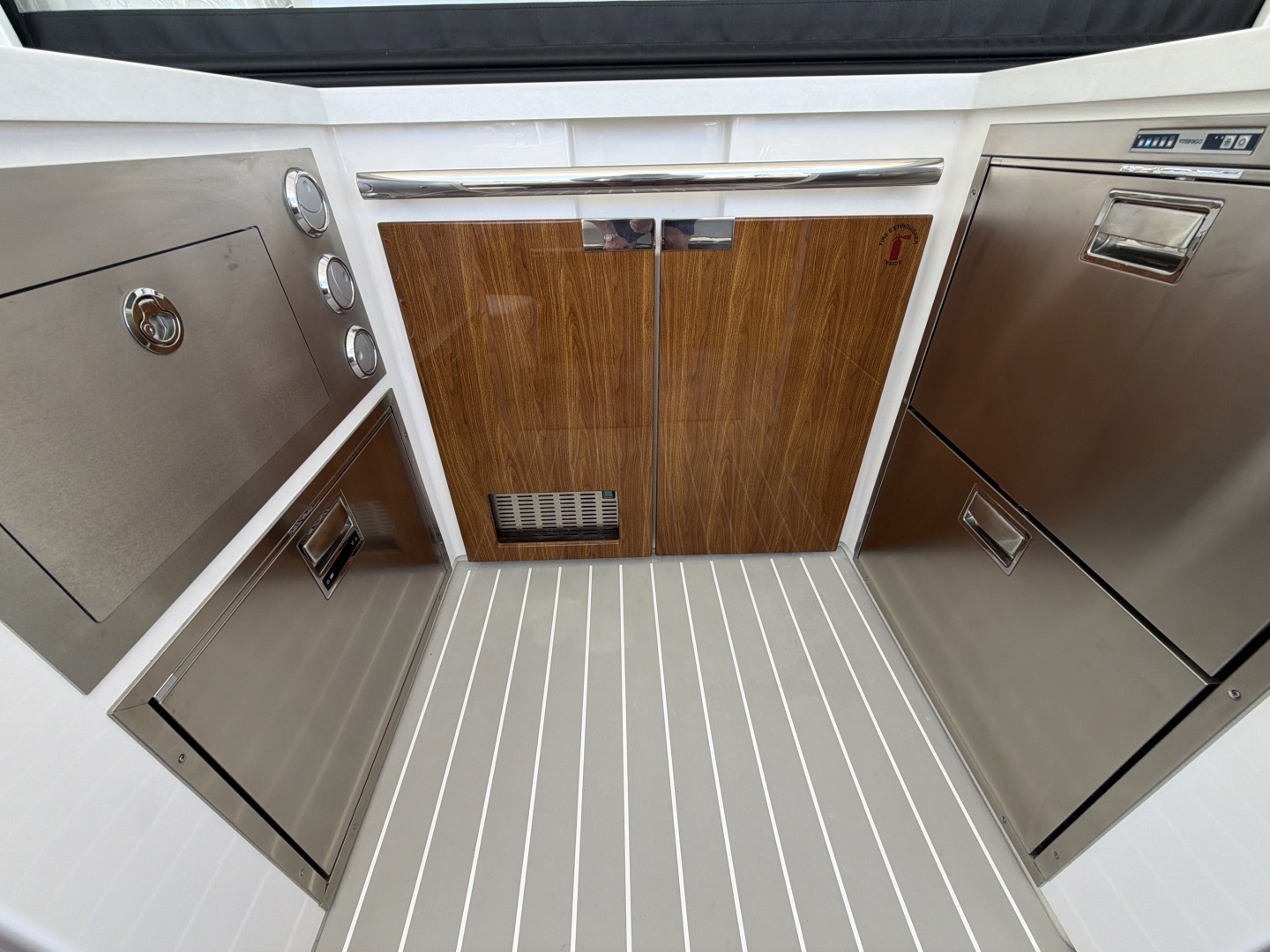 SASSY THREE 48ft Tiara Yachts Yacht For Sale