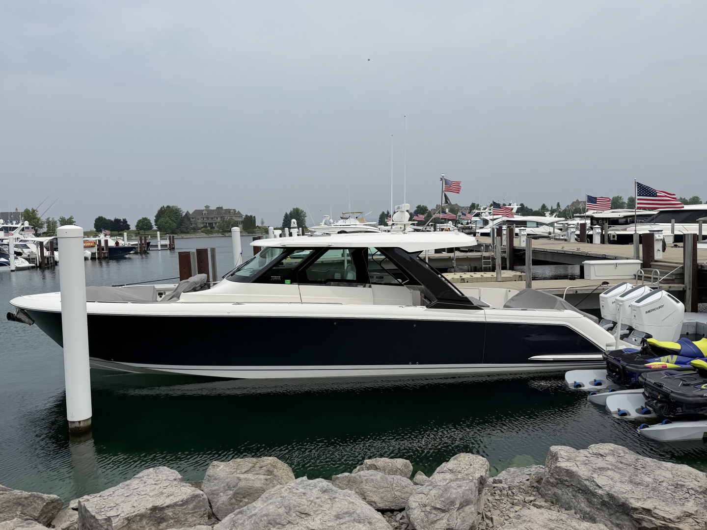 SASSY THREE 48ft Tiara Yachts Yacht For Sale