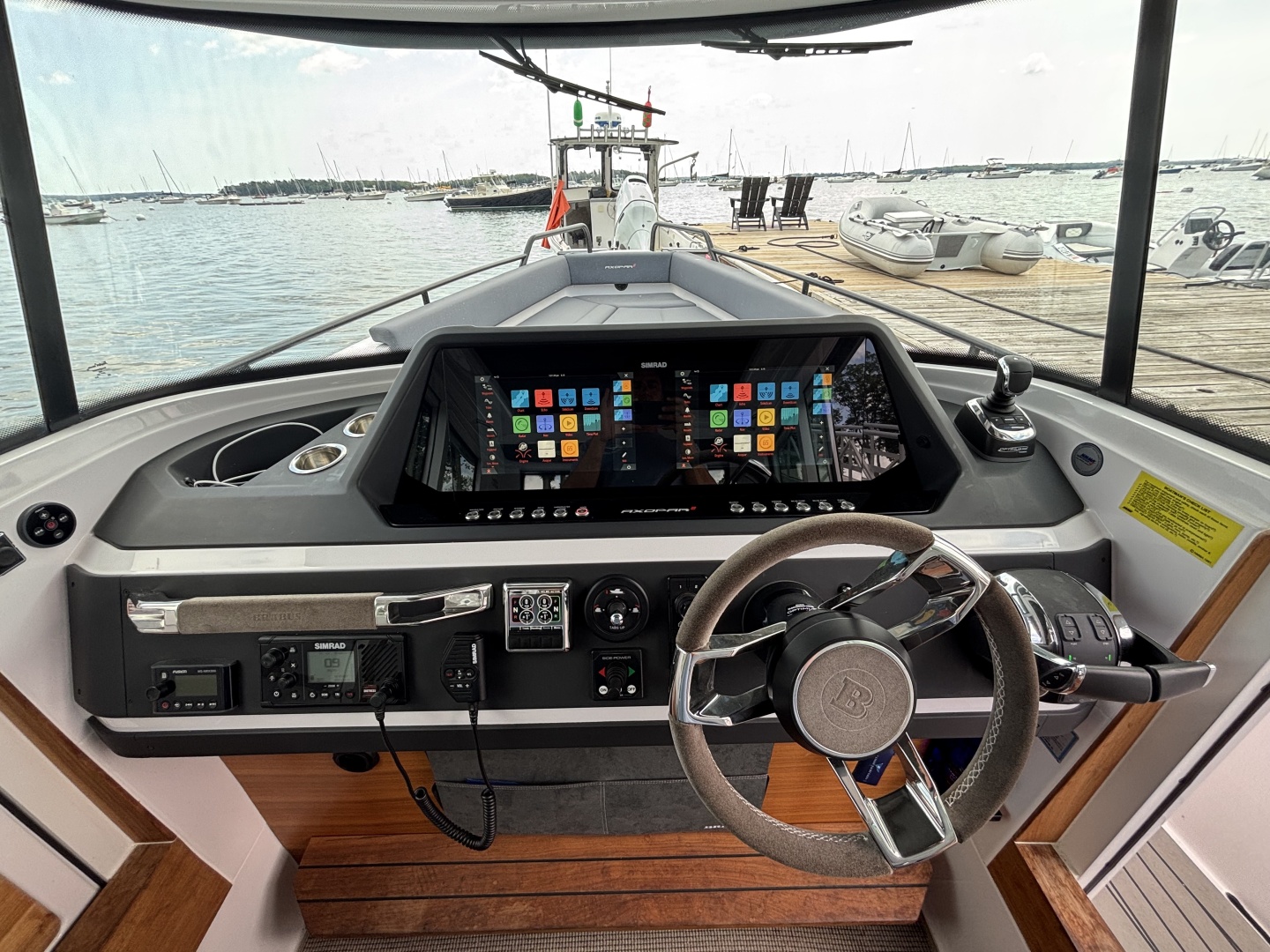 FARADAY 28ft Axopar Yacht For Sale