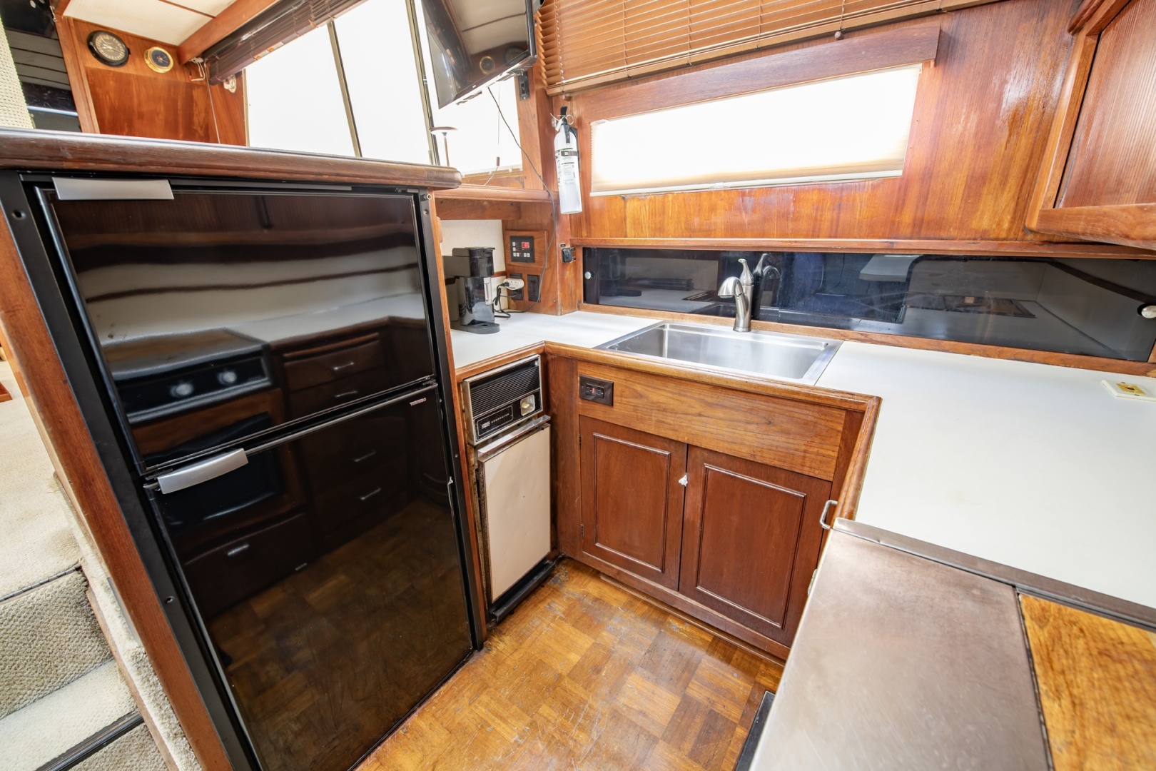 Sally Ann 44ft Tollycraft Yacht For Sale