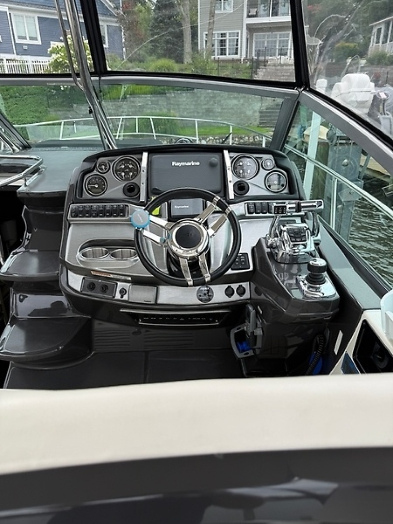 Liquid Asset II 34ft Monterey Yacht For Sale