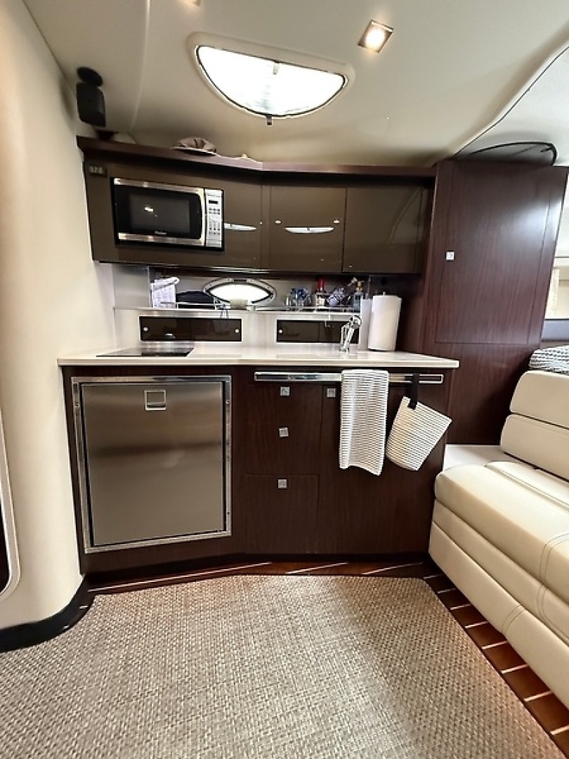 Liquid Asset II 34ft Monterey Yacht For Sale