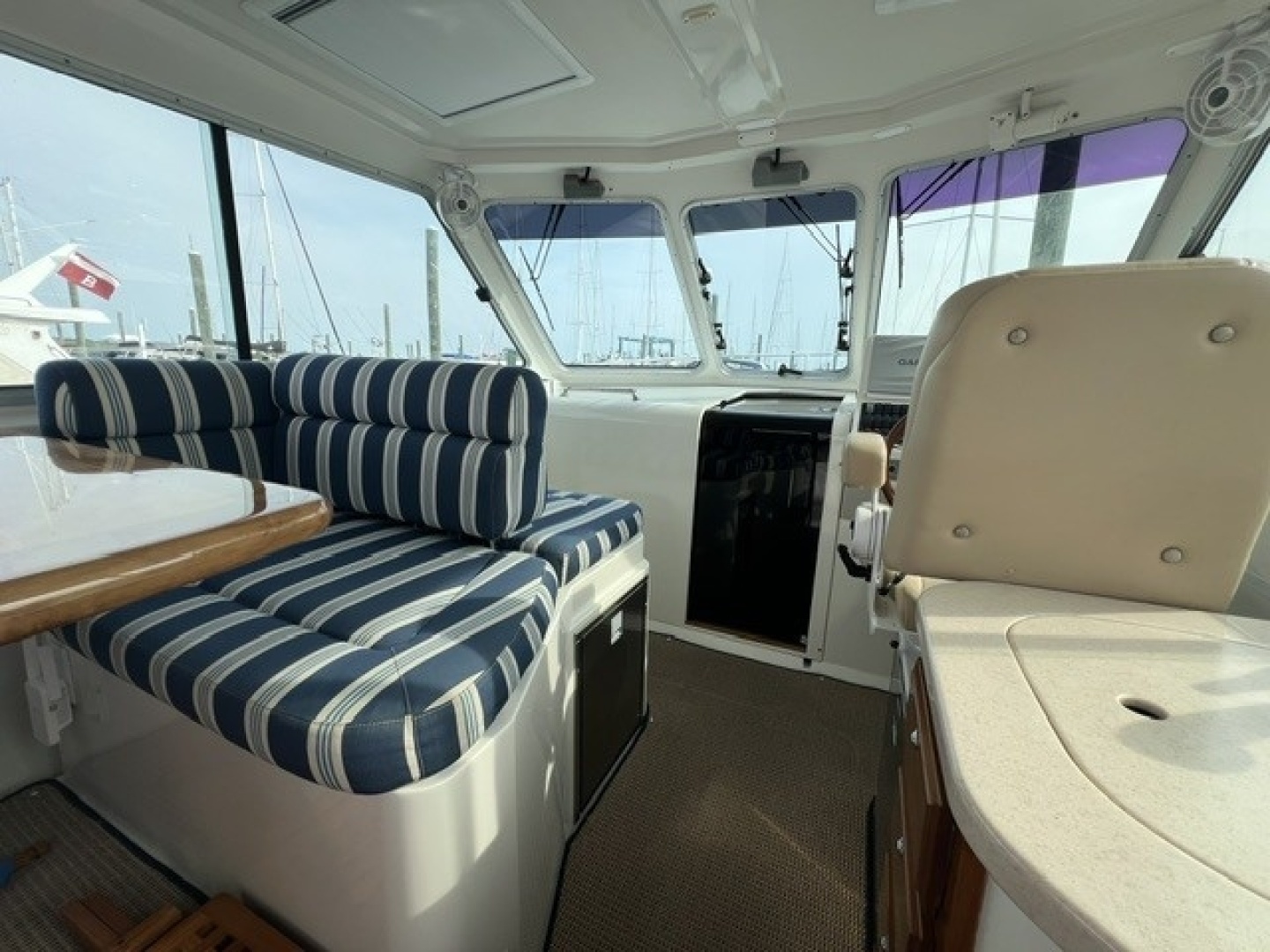 Back Cove 33 Yacht For Sale