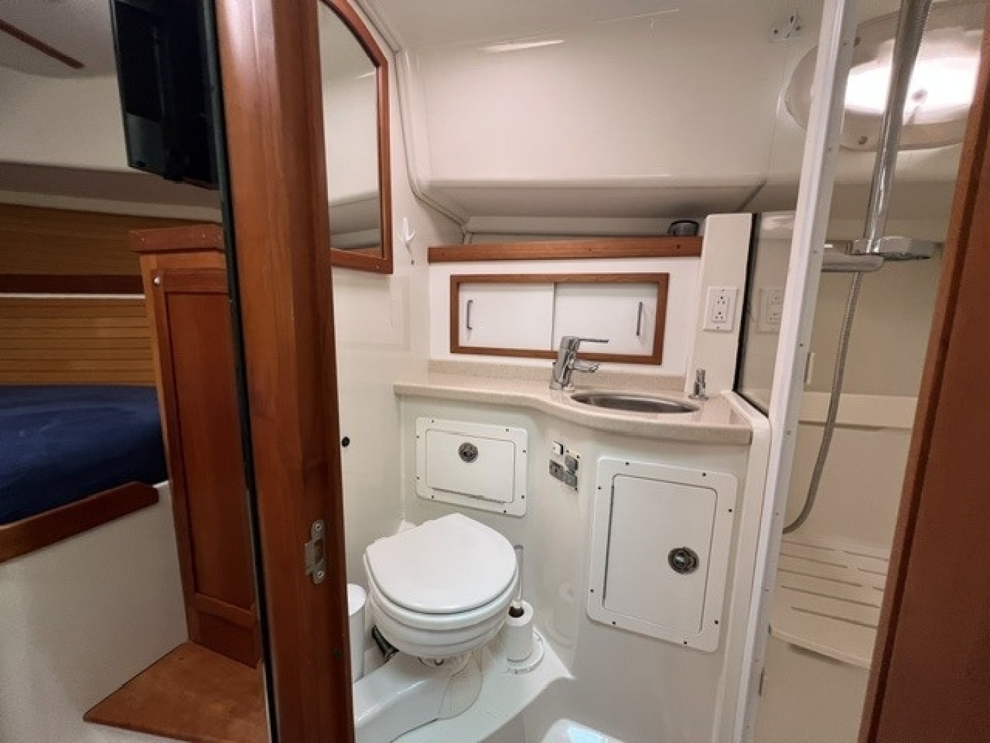 Back Cove 33 Yacht For Sale