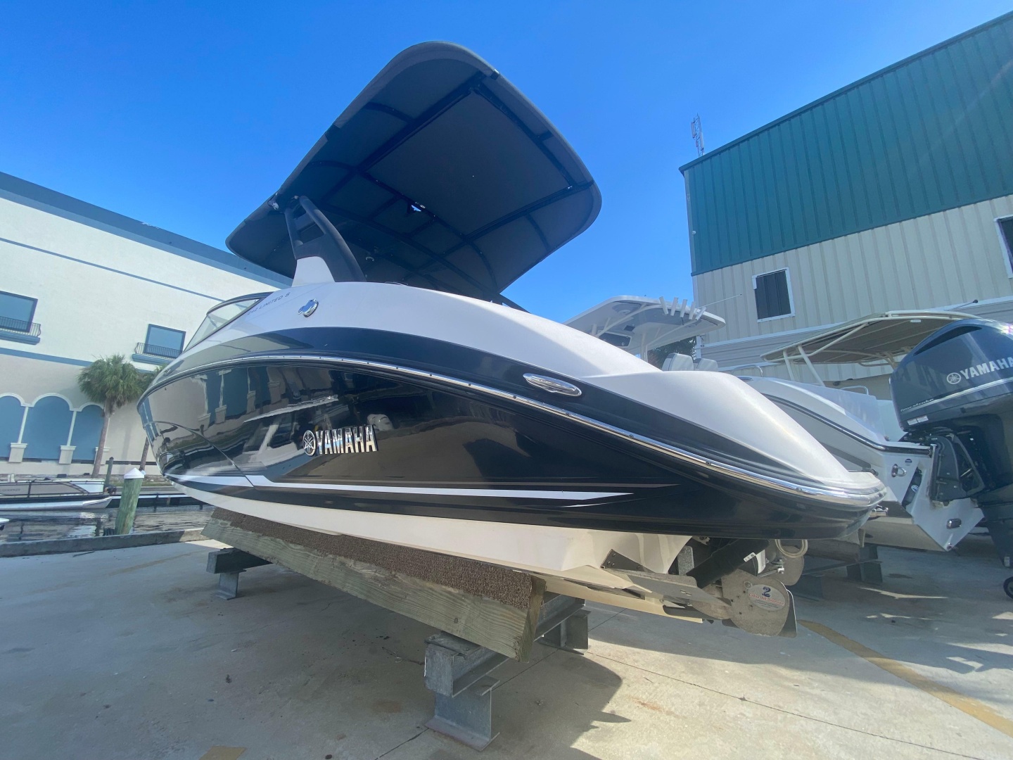 24ft Yamaha Boats Yacht For Sale