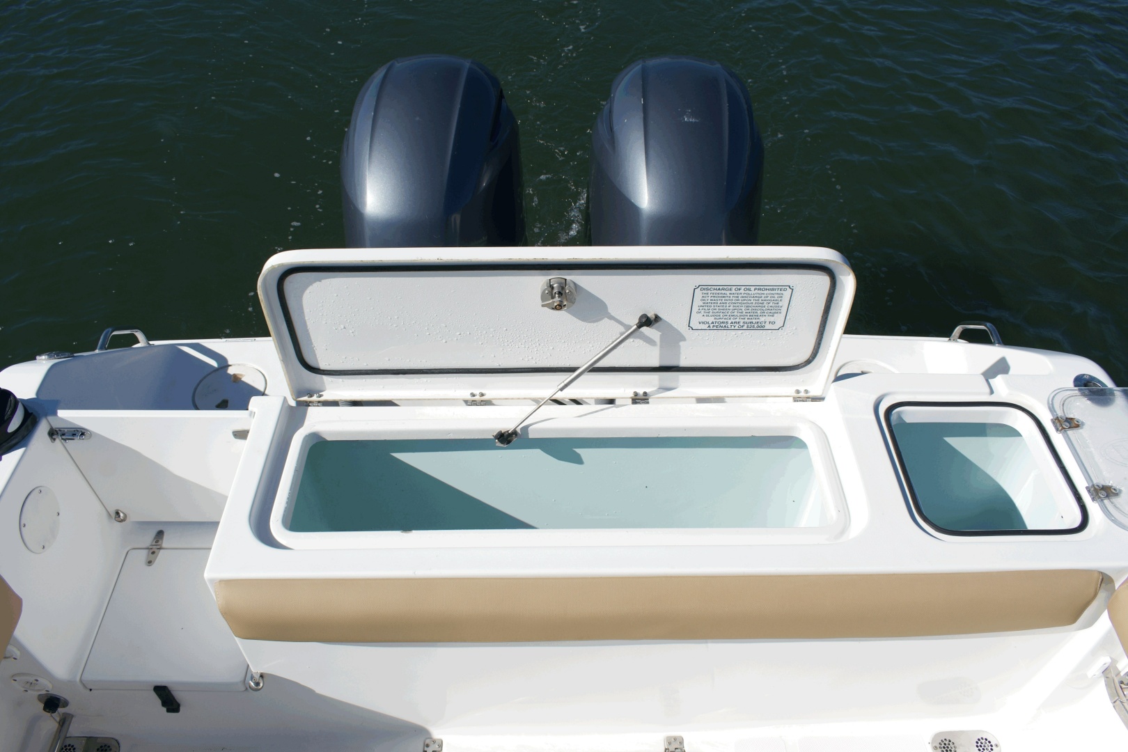 27ft Sea Hunt Yacht For Sale