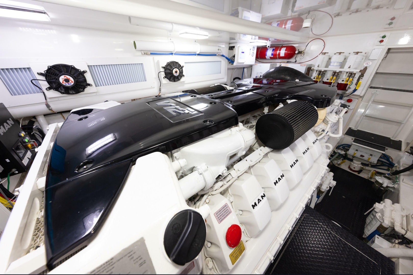 BUZZY 52ft Viking Yacht For Sale