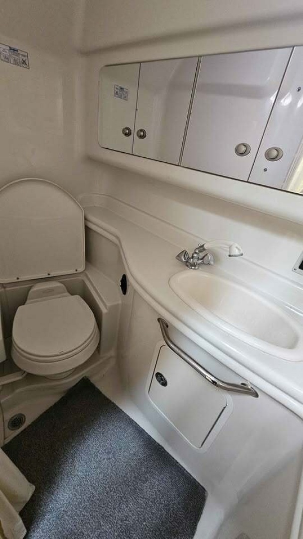 In Lieu Of 34ft Sea Ray Yacht For Sale