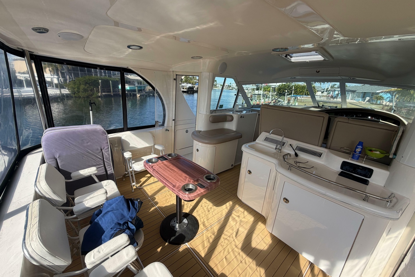 Sea Ray 480 Motor Yacht Yacht For Sale