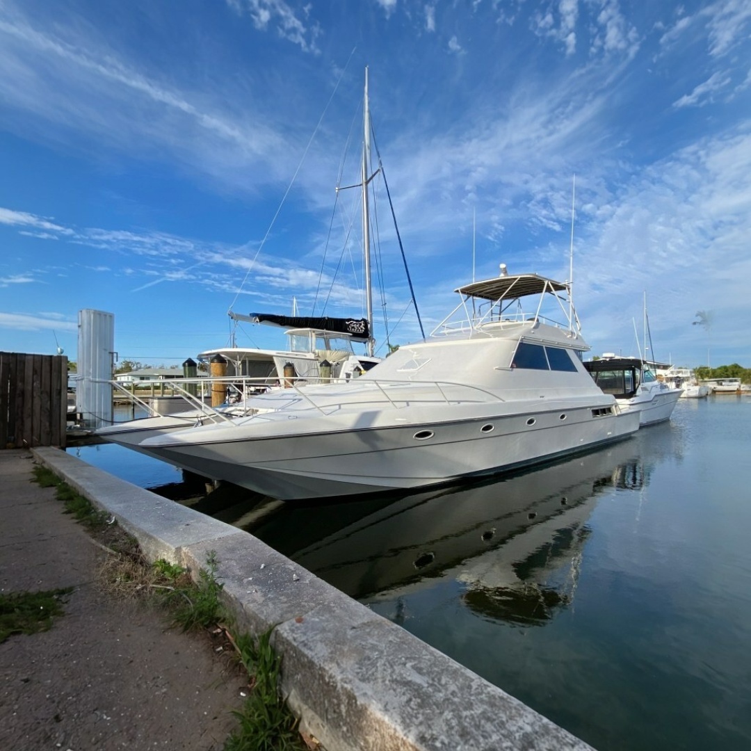 1995 Mares 58 Power Cat