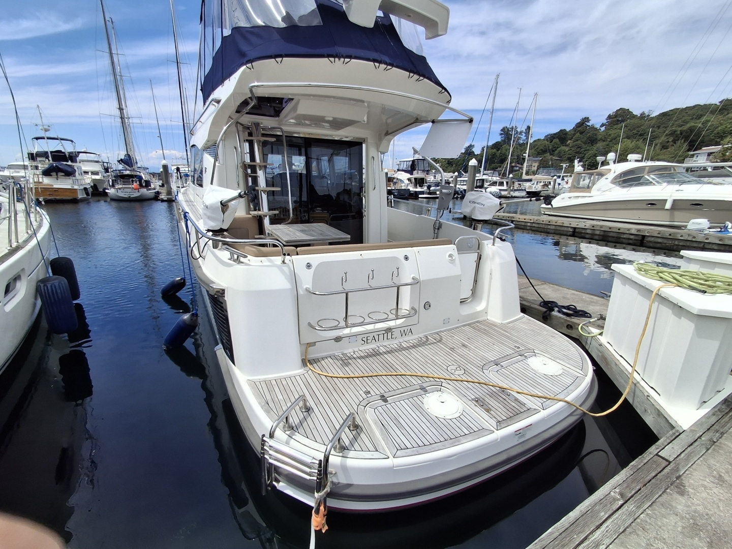 Nimbus  Yacht For Sale