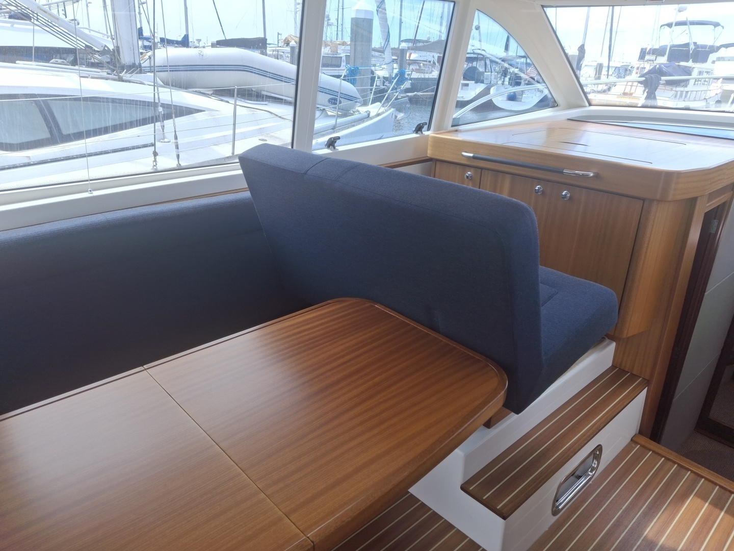 Nimbus  Yacht For Sale
