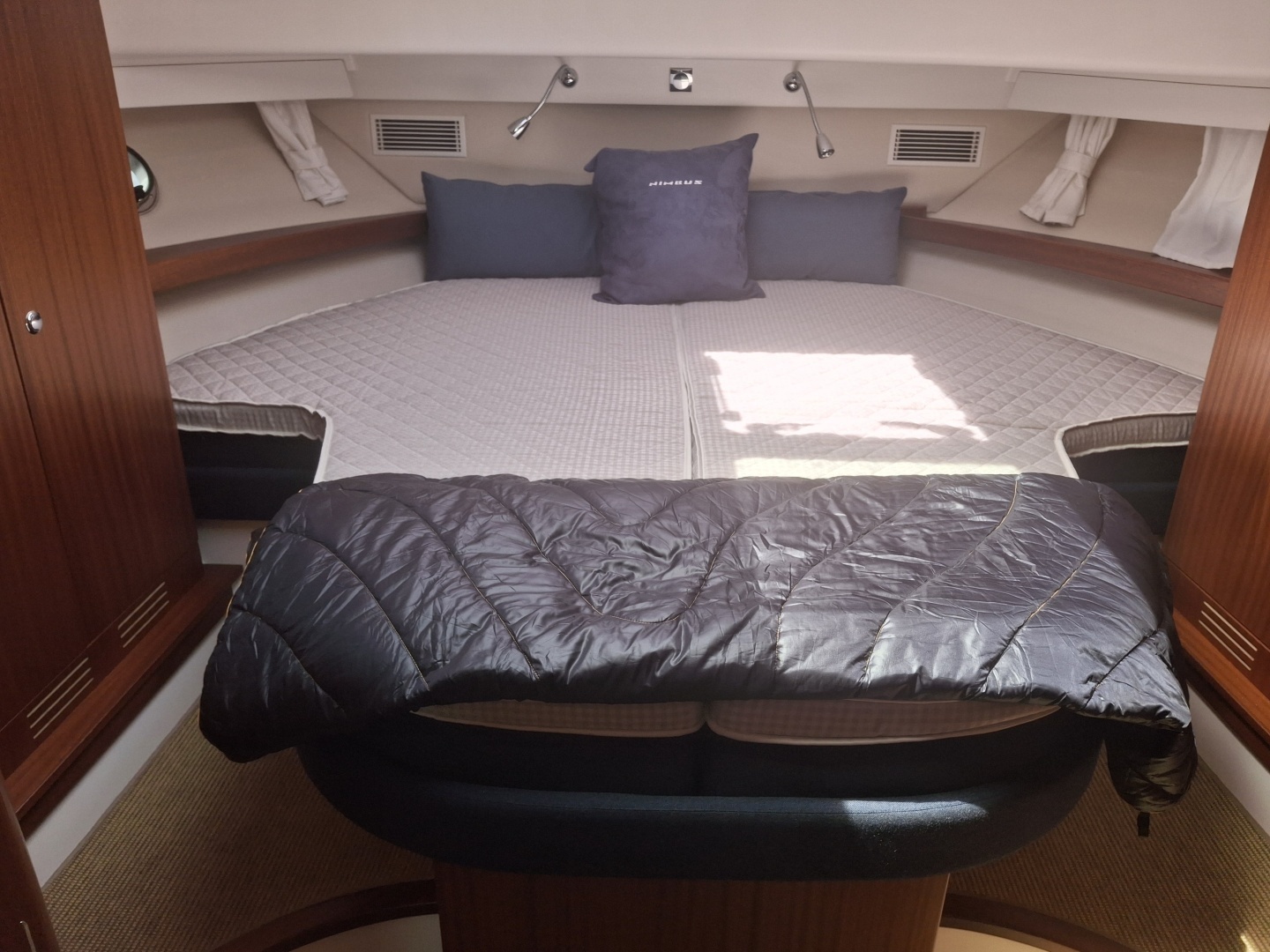 Nimbus  Yacht For Sale