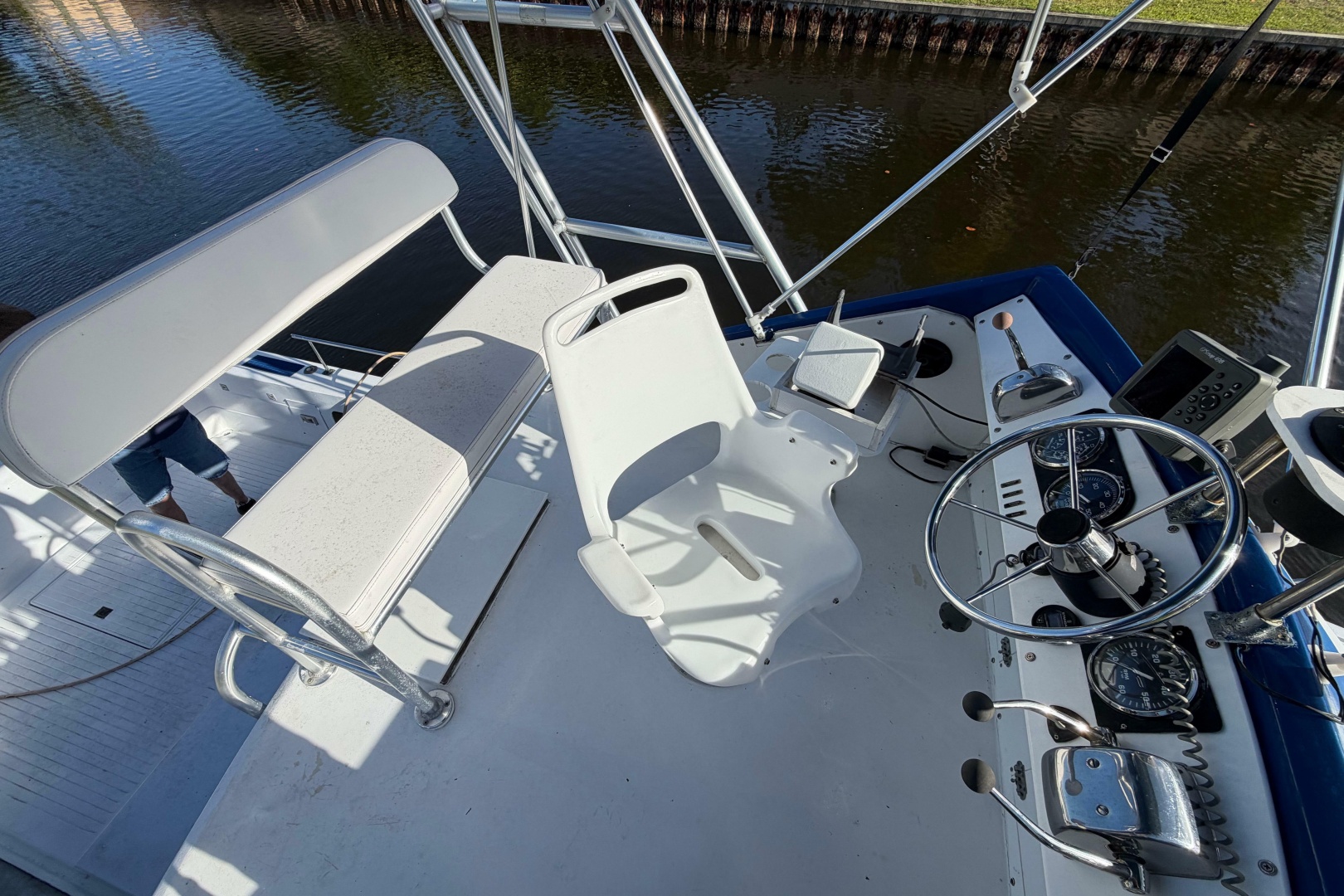 My Time 31ft Chris Craft Yacht For Sale My Time 31ft Chris Craft Yacht For Sale