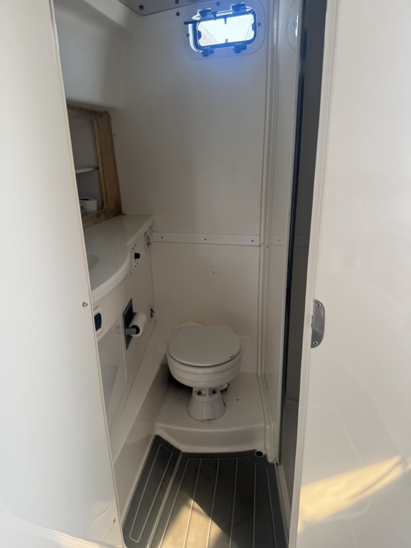 38ft Intrepid Yacht For Sale