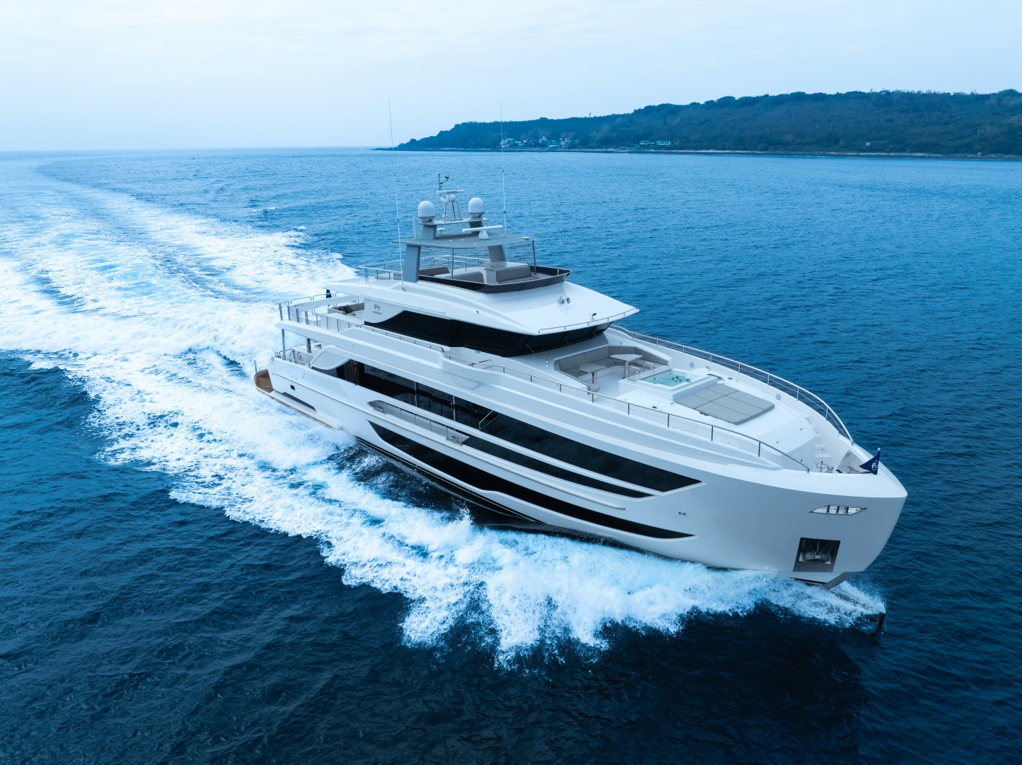Horizon FD110 Hull 7