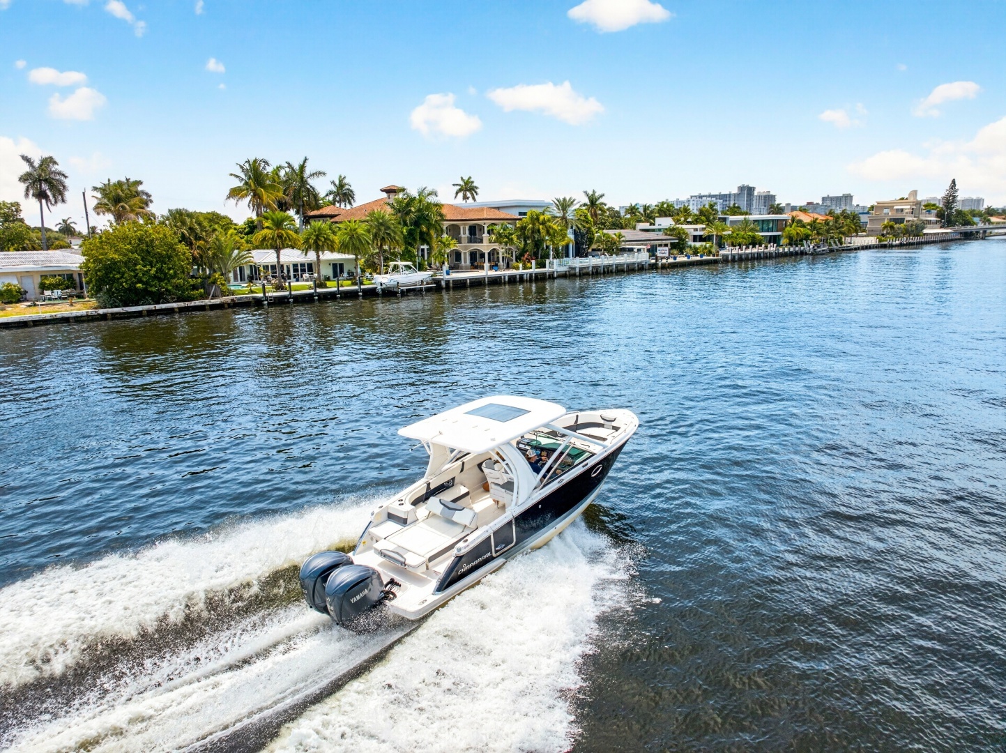 2023 Chaparral 280 OSX