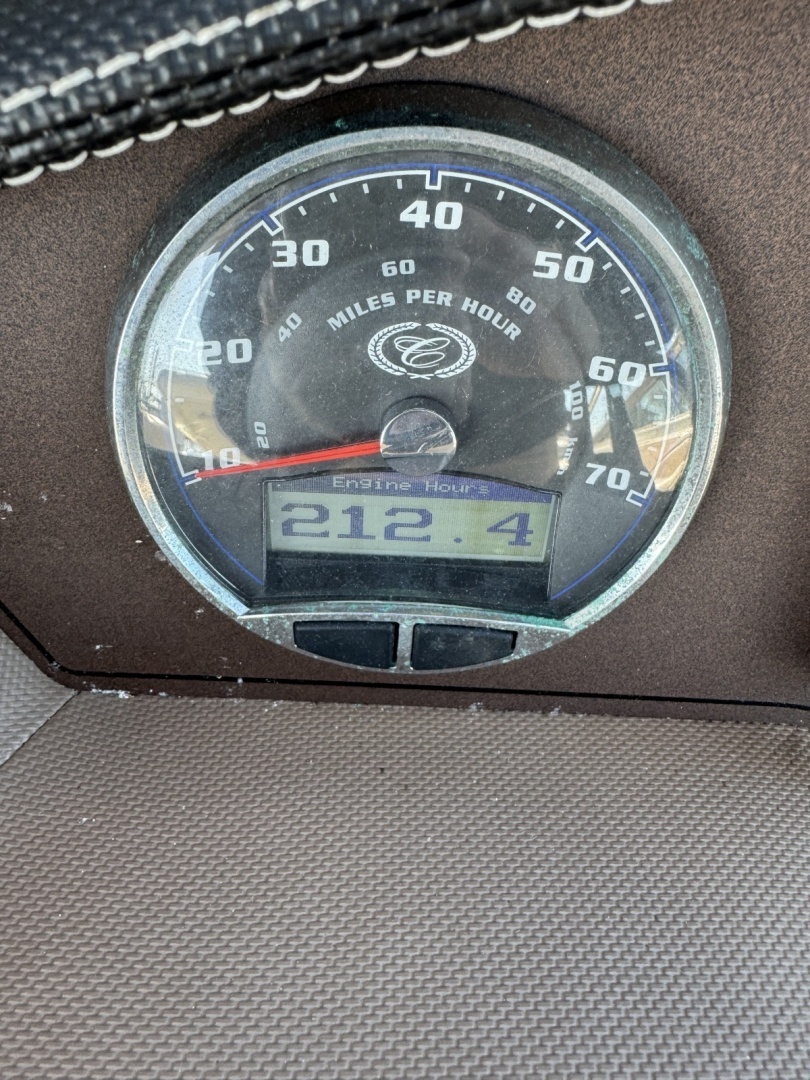 25' 8" | 2014 | Cobalt R 5