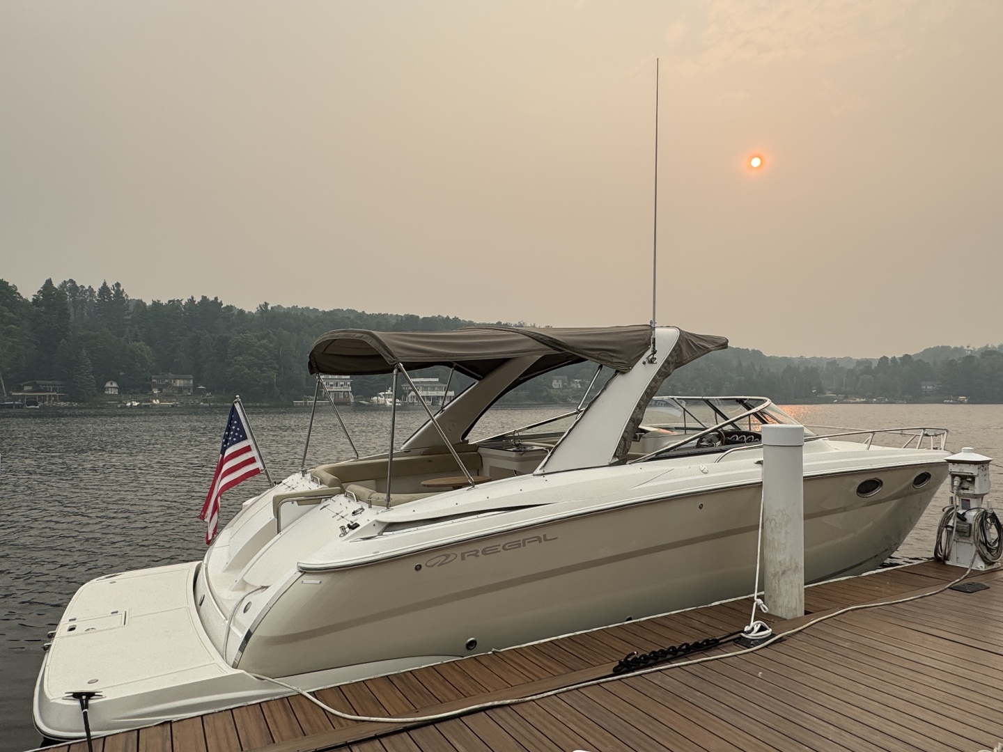 2012 Regal 3550 Cuddy