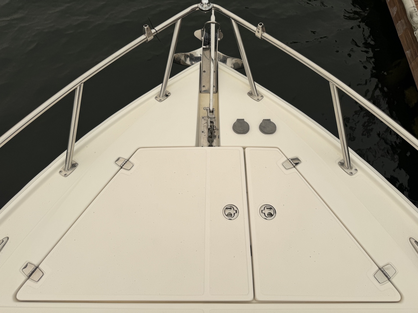 2012 Regal 3550 Cuddy