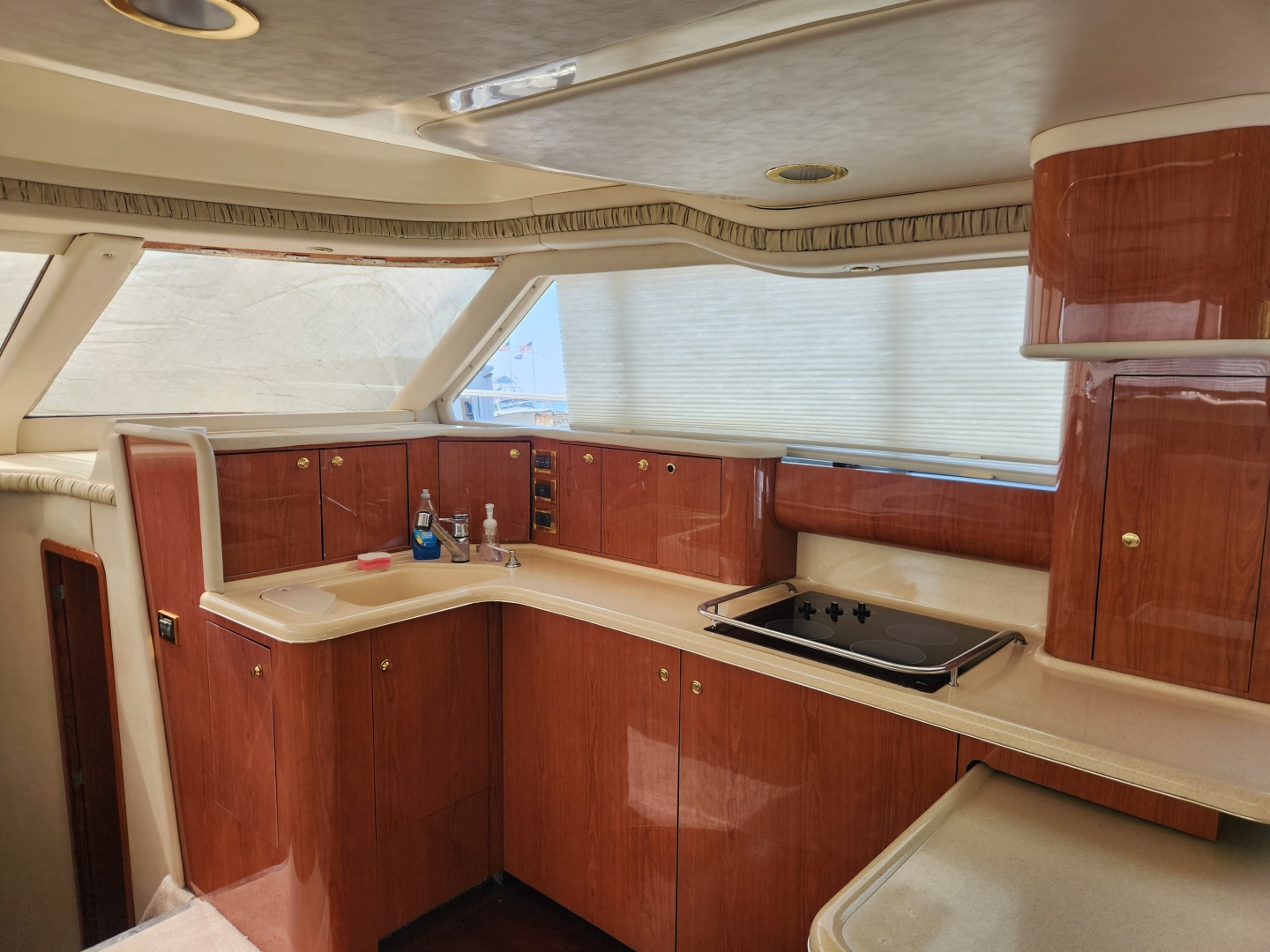48ft Sea Ray Yacht For Sale