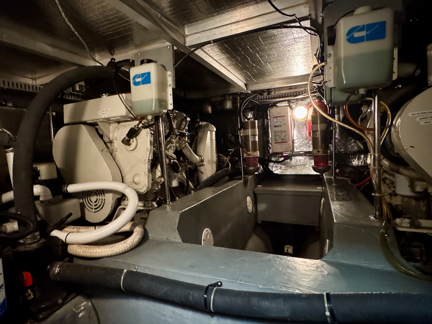 Liquid Assets 44ft Carver Yacht For Sale